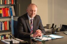 Bild 1 LSM Rechtsanwalt Markus Lausmann in Neuss