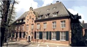 Bild 1 St. Marien WallfahrtsLtg. Priesterhaus in Kevelaer