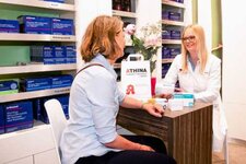 Bild 2 Mauritius-Apotheke Apothekerin Almuth Berghs in Meerbusch