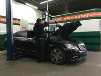 Bild 2 F & B Autoglas GmbH in Dinslaken