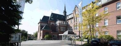 Bild 1 Klinik Königshof in Krefeld