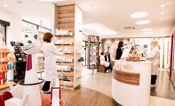 Bild 7 Mauritius-Apotheke Apothekerin Almuth Berghs in Meerbusch