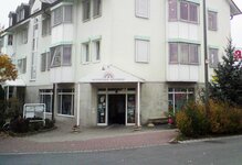 Bild 1 Sonnenhof-Apotheke in Würzburg