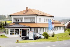 Bild 1 Grüner Karl GmbH in Floß