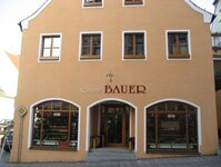 Bild 1 Schuhe Bauer Inh. Christine Bauer in Nabburg