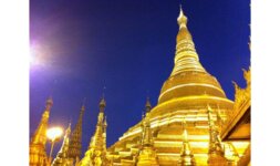 Bild 8 Reisebüro am Marktplatz in Cadolzburg