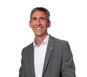 Bild 3 Wüstenrot Immobilien Immobilienverkaufsleiter Carlo Dintsios in Erlangen