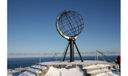 Bild 6 Reisebüro am Marktplatz in Cadolzburg