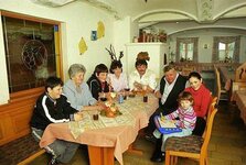 Bild 6 Zum Schnapsbrenner in Spalt