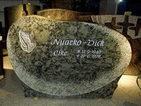 Bild 8 Wolfrum Granit GmbH Grabmale - Küchenarbeitsplatten - Naturstein in Naila