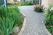 Bild 1 Raum und Stein in Zeil a.Main