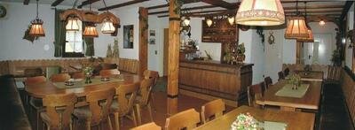 Bild 10 Lorenzkellerei Straub in Großheubach