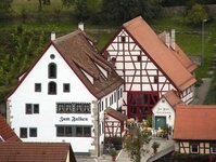 Bild 1 Landhaus Zum Falken Inh. Lars Zwick in Adelshofen