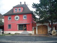 Bild 1 Tischlak Marc in Amberg