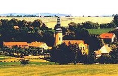Bild 1 Oberschule "Klaus Riedel" in Bernstadt a. d. Eigen