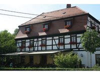 Bild 2 Schwalbennest in Niederwiesa