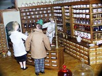 Bild 4 Apotheker Hermann Zwetz Räuchermittelherstellung GmbH in Wilsdruff