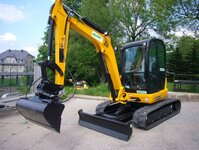 Bild 1 Alpha Baumaschinen in Marienberg