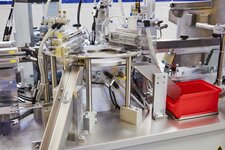 Bild 9 Albert Fuchs GmbH - Technische Kunststoffteile & Werkzeugbau in Aichwald