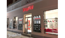 Kundenbild groß 2 Piercing Bizzarre