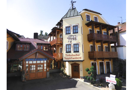 Eigentümer Bilder Hutter Markus Teppichweberei Tiefenbach