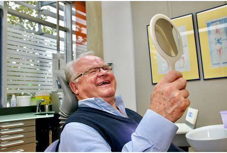 Eigentümer Bilder Grabowski Gerd J. Dr. Zahnarztpraxis Amberg