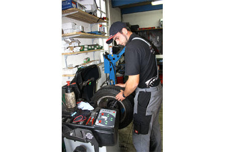 Eigentümer Bilder Protze Andreas KFZ-Dienstleistungen Hohnstein