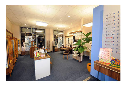 Eigentümer Bilder Riegler Uwe Brillen Galerie Dresden