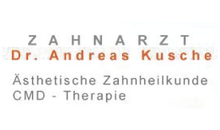 Kundenlogo von Dr. Andreas Kusche Zahnarzt Kundenlogo von Dr. Andreas Kusche Zahnarzt