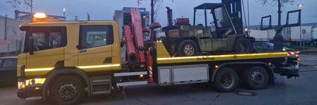 Bild 1 O&A Abschleppdienst Bottrop Essen Oberhausen PKW und LKW Bergung 24/7 in Bottrop