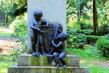 Beerdigungsinstitut Bensch aus Teltow