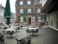 Bild 1 Oomen in Kempen