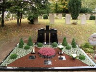 Bild 6 Friedhofsgärtnerei Stockrahm in Moers