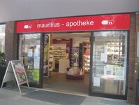 Bild 1 Mauritius-Apotheke Apothekerin Almuth Berghs in Meerbusch