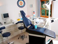 Bild 1 Zahnärztliche Familienpraxis Dr. Geineder und Dr. Straile in Lappersdorf