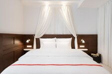 Bild 1 Ruby Rosi Hotel & Bar in München