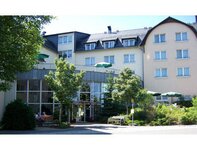 Bild 1 Pflegeheim der HEWAG Seniorenstift GmbH in Lichtenstein/Sa.