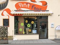 Bild 2 Cafe Petit Four in Freital