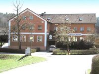 Bild 1 Fichtenhof in Ammerthal