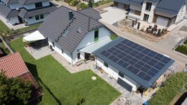 Bild 2 BSH GmbH & Co. KG Zentrum für erneuerbare Energien in Bad Königshofen i.Grabfeld