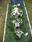 Bild 5 Blumenladen am Waldfriedhof in Ansbach