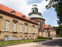 Bild 1 Integrative katholische Kindertagesstätte Sankt J.Nepomuk in Zwickau