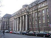 Bild 1 Amtsgericht in Düsseldorf