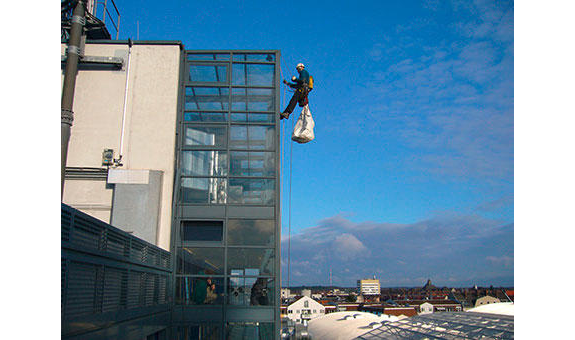 Aacotec Glasereigesellschaft mbH in Berlin - Logo