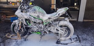 Bild 1 Xtreme-Connect Reifen Service Fellbach Schmiden in Fellbach
