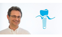 Kundenbild groß 1 Neustätter Otto Dr. MU Budapest Master of Oral Medicine in Implantology