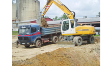 Kundenbild groß 4 Gruber Holger Fuhr - u. Baggerbetrieb