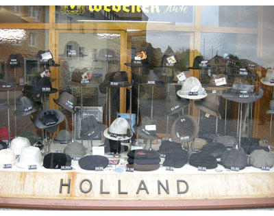 Kundenfoto 1 Holland Johann Hüte LederBekleid.