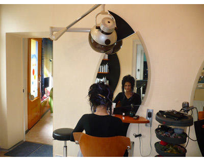 Kundenfoto 3 Friseur Studio Kiro Friseur und Nagelstudio