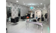 Kundenbild groß 2 YBERA Salon de Beauté & Haartherapiezentrum